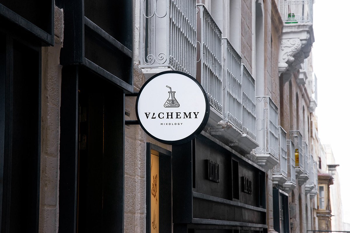 Alchemy Bar雞尾酒酒吧品牌設(shè)計(jì)欣賞,酒吧品牌設(shè)計(jì)，餐飲品牌設(shè)計(jì)，酒吧品牌策劃，酒吧品牌全案策劃，餐飲品牌策劃，深圳品牌設(shè)計(jì)，深圳品牌策劃，深圳品牌全案策劃，深圳品牌形象塑造，深圳包裝設(shè)計(jì)的，左右格局