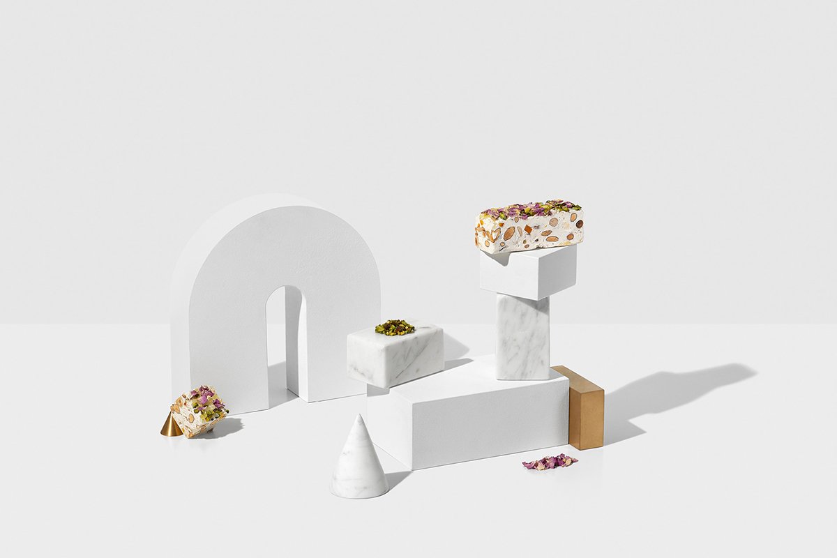 牛扎糖（食品）品牌形象設(shè)計(jì)和品牌官網(wǎng)設(shè)計(jì)，品牌設(shè)計(jì)，品牌形象設(shè)計(jì)，品牌官網(wǎng)設(shè)計(jì)，食品品牌設(shè)計(jì)，牛扎糖品牌，深圳品牌設(shè)計(jì)，左右格局
