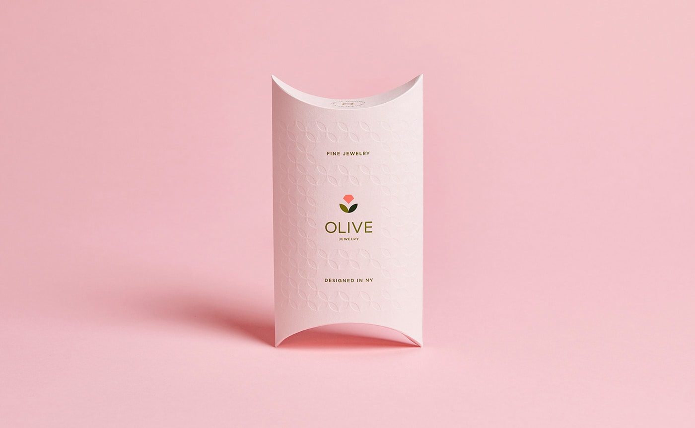 Olive高級奢華珠寶創(chuàng)業(yè)公司品牌戰(zhàn)略定位案例，珠寶品牌設(shè)計，網(wǎng)站設(shè)計，品牌設(shè)計公司，品牌戰(zhàn)略定位，左右格局