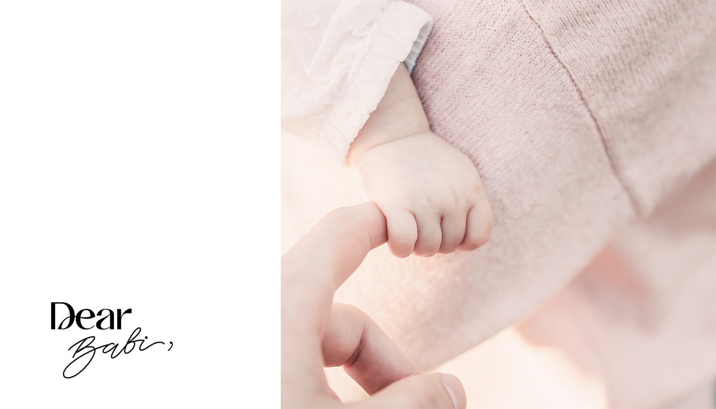 Dear babi 越南輕奢嬰兒用品品牌設(shè)計(jì)案例，嬰兒品牌設(shè)計(jì)，品牌視覺設(shè)計(jì)，深圳品牌設(shè)計(jì)，左右格局