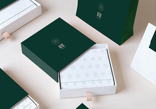 簡約典雅服裝品牌形象設(shè)計(jì)案例欣賞